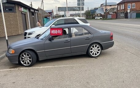 Mercedes-Benz C-Класс, 1994 год, 350 000 рублей, 4 фотография
