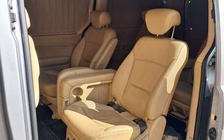 Hyundai Grand Starex Grand Starex I рестайлинг 2, 2011 год, 1 490 000 рублей, 10 фотография