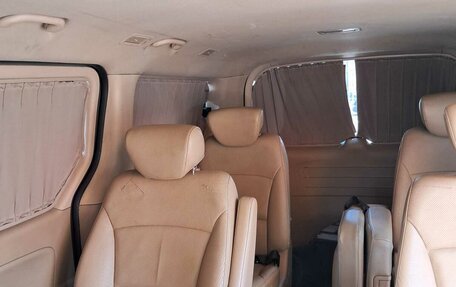 Hyundai Grand Starex Grand Starex I рестайлинг 2, 2011 год, 1 490 000 рублей, 9 фотография
