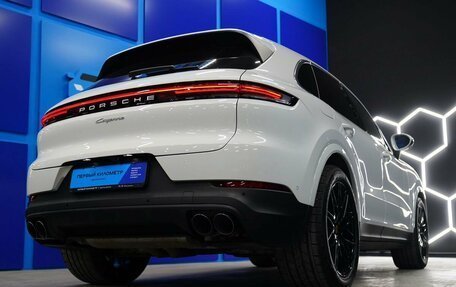 Porsche Cayenne III, 2023 год, 16 640 000 рублей, 17 фотография