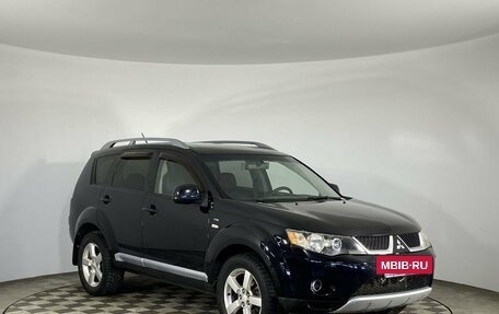 Mitsubishi Outlander III рестайлинг 3, 2007 год, 890 000 рублей, 2 фотография