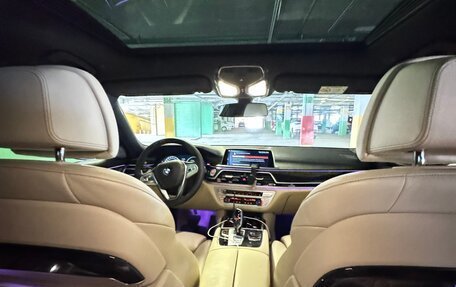 BMW 7 серия, 2017 год, 3 150 000 рублей, 10 фотография