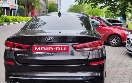 KIA Optima IV, 2018 год, 2 390 000 рублей, 4 фотография