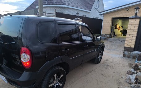 Chevrolet Niva I рестайлинг, 2014 год, 710 000 рублей, 2 фотография