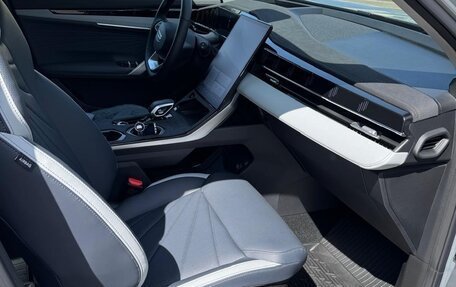 Geely Atlas, 2024 год, 3 090 000 рублей, 8 фотография