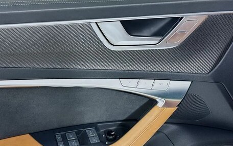 Audi RS 6, 2022 год, 14 905 000 рублей, 23 фотография