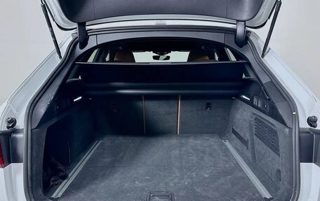 Audi RS 6, 2022 год, 14 905 000 рублей, 35 фотография