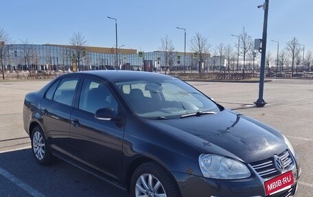Volkswagen Jetta VI, 2009 год, 650 000 рублей, 9 фотография