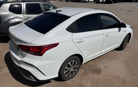 Hyundai Solaris II рестайлинг, 2019 год, 1 327 000 рублей, 2 фотография