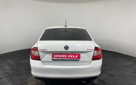 Skoda Rapid I, 2018 год, 1 025 000 рублей, 6 фотография