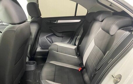 Skoda Rapid I, 2018 год, 1 025 000 рублей, 17 фотография