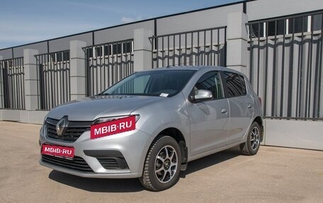 Renault Sandero II рестайлинг, 2021 год, 1 319 000 рублей, 1 фотография