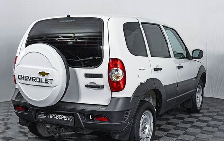 Chevrolet Niva I рестайлинг, 2016 год, 750 000 рублей, 9 фотография