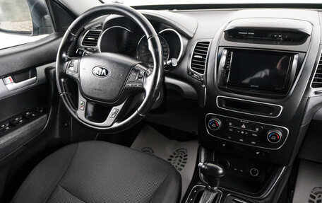 KIA Sorento II рестайлинг, 2014 год, 1 899 000 рублей, 9 фотография