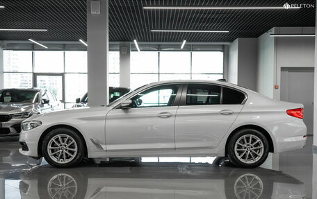 BMW 5 серия, 2019 год, 2 840 000 рублей, 7 фотография