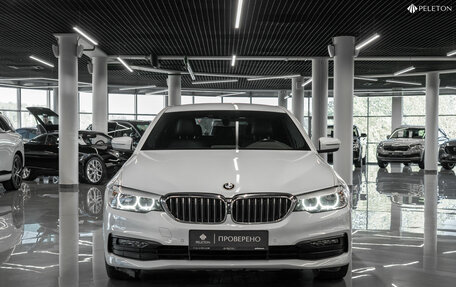 BMW 5 серия, 2019 год, 2 840 000 рублей, 3 фотография