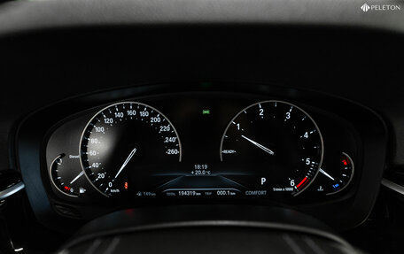 BMW 5 серия, 2019 год, 2 840 000 рублей, 12 фотография