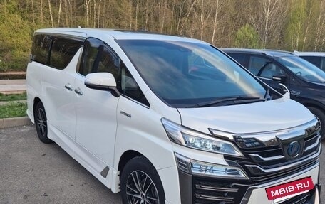 Toyota Vellfire II, 2018 год, 4 150 000 рублей, 2 фотография