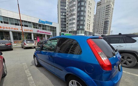 Ford Fiesta, 2005 год, 339 000 рублей, 3 фотография