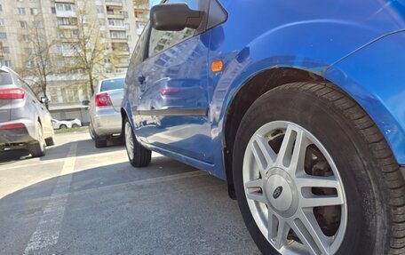 Ford Fiesta, 2005 год, 339 000 рублей, 11 фотография