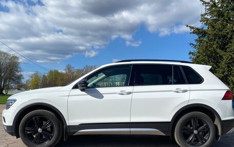 Volkswagen Tiguan II, 2019 год, 2 800 000 рублей, 4 фотография