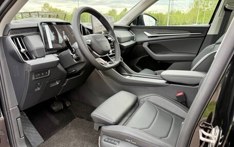 Skoda Kodiaq, 2025 год, 5 300 000 рублей, 10 фотография
