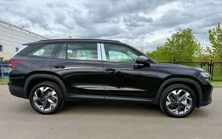 Skoda Kodiaq, 2025 год, 5 300 000 рублей, 4 фотография