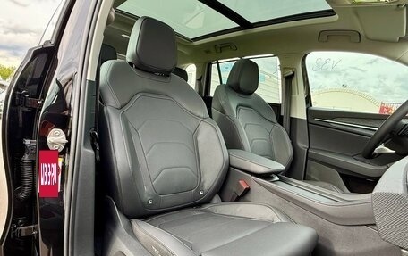 Skoda Kodiaq, 2025 год, 5 300 000 рублей, 12 фотография