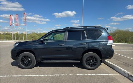 Toyota Land Cruiser Prado 150 рестайлинг 2, 2011 год, 2 650 000 рублей, 2 фотография