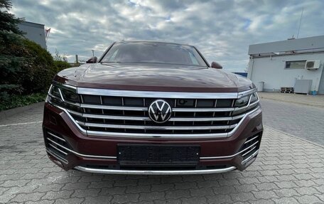 Volkswagen Touareg III, 2022 год, 6 400 000 рублей, 3 фотография