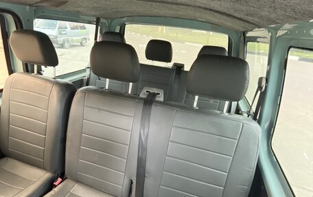 Volkswagen Transporter T5 рестайлинг, 2004 год, 1 100 000 рублей, 6 фотография