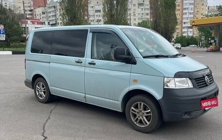 Volkswagen Transporter T5 рестайлинг, 2004 год, 1 100 000 рублей, 2 фотография