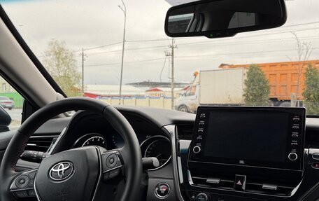 Toyota Camry, 2021 год, 3 390 000 рублей, 5 фотография