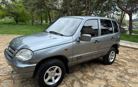 Chevrolet Niva I рестайлинг, 2008 год, 440 000 рублей, 1 фотография