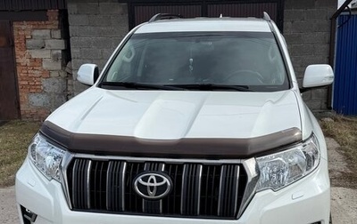 Toyota Land Cruiser Prado 150 рестайлинг 2, 2019 год, 4 850 000 рублей, 1 фотография