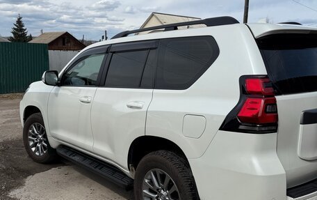 Toyota Land Cruiser Prado 150 рестайлинг 2, 2019 год, 4 850 000 рублей, 11 фотография