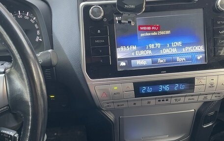 Toyota Land Cruiser Prado 150 рестайлинг 2, 2019 год, 4 850 000 рублей, 13 фотография