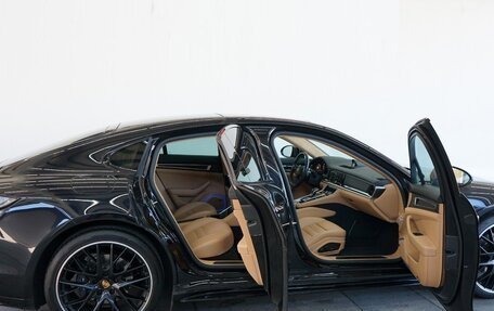 Porsche Panamera II рестайлинг, 2021 год, 9 200 200 рублей, 4 фотография
