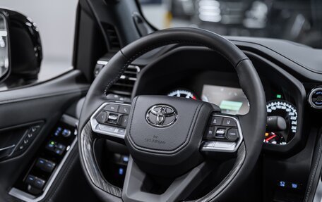 Toyota Land Cruiser, 2024 год, 12 950 000 рублей, 12 фотография