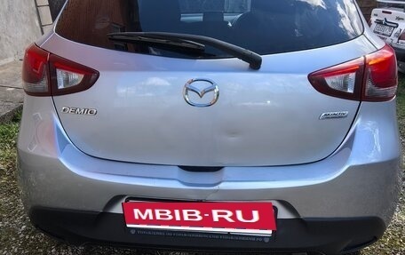 Mazda Demio IV, 2017 год, 1 300 000 рублей, 4 фотография