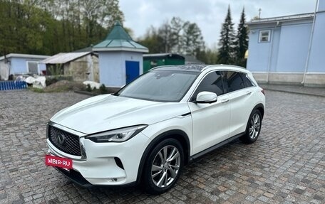 Infiniti QX50 II, 2018 год, 2 530 000 рублей, 2 фотография