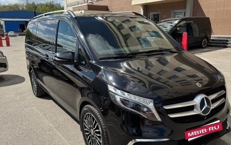 Mercedes-Benz V-Класс, 2019 год, 5 000 000 рублей, 3 фотография