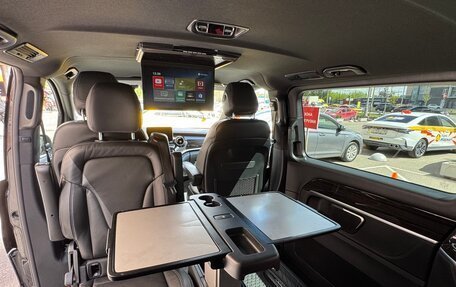 Mercedes-Benz V-Класс, 2019 год, 5 000 000 рублей, 12 фотография