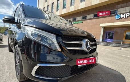 Mercedes-Benz V-Класс, 2019 год, 5 000 000 рублей, 16 фотография