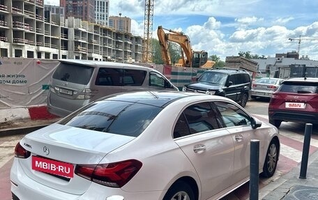 Mercedes-Benz A-Класс, 2021 год, 3 700 000 рублей, 24 фотография
