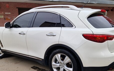 Infiniti FX II, 2011 год, 1 800 000 рублей, 3 фотография