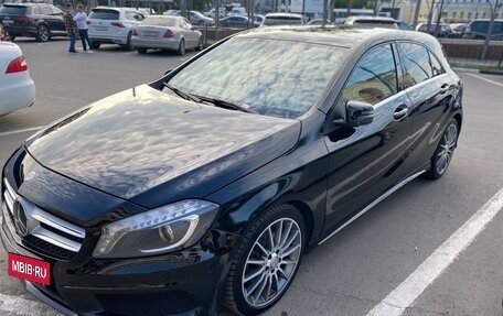 Mercedes-Benz A-Класс, 2015 год, 1 300 000 рублей, 2 фотография