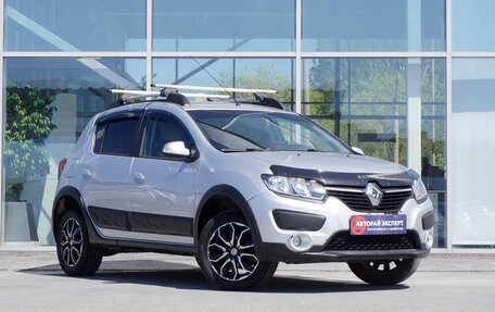 Renault Sandero II рестайлинг, 2018 год, 942 000 рублей, 3 фотография