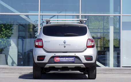 Renault Sandero II рестайлинг, 2018 год, 942 000 рублей, 6 фотография