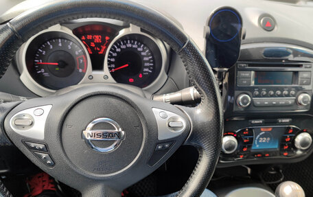 Nissan Juke II, 2011 год, 1 000 000 рублей, 11 фотография